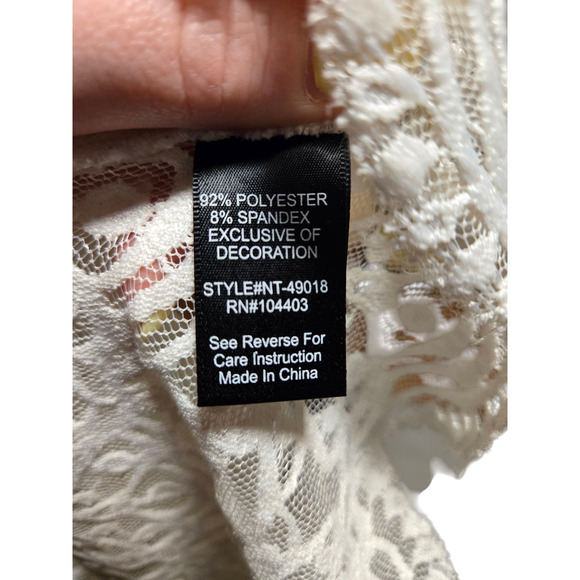 Altar'd State white lace high collared top, size medium - Picture 4 of 4